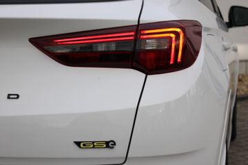 Voertuigafbeelding 38