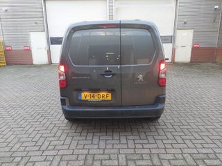 Voertuigafbeelding 13