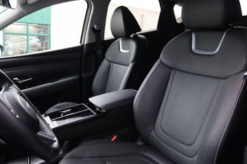 Voertuigafbeelding 16