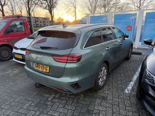 Voertuigafbeelding 4