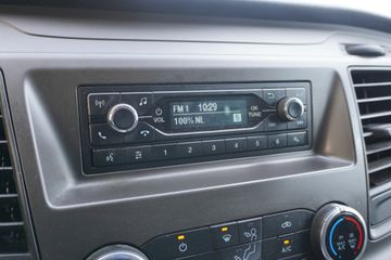 Voertuigafbeelding 8