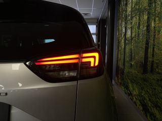 Voertuigafbeelding 24