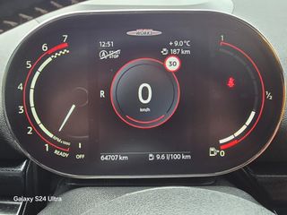 Voertuigafbeelding 9