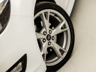 Voertuigafbeelding 16