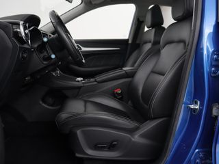 Voertuigafbeelding 3