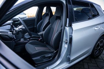 Voertuigafbeelding 23