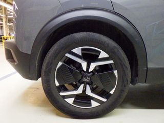 Voertuigafbeelding 9