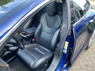 Voertuigafbeelding 21