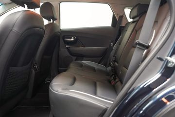 Voertuigafbeelding 12