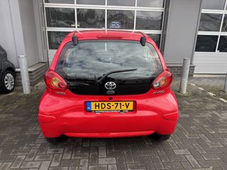 Voertuigafbeelding 4