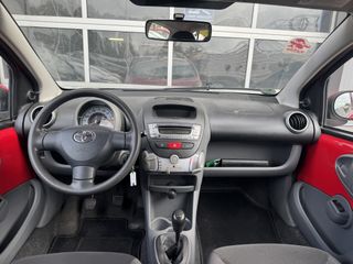 Voertuigafbeelding 6