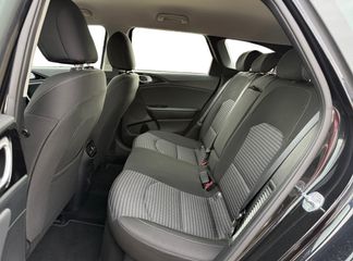 Voertuigafbeelding 13