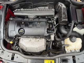 Voertuigafbeelding 12