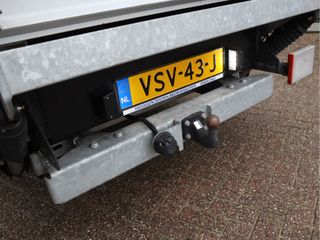 Voertuigafbeelding 8