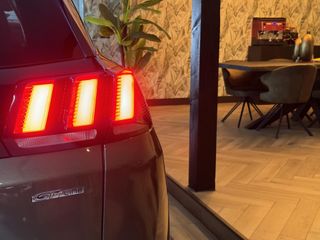 Voertuigafbeelding 18