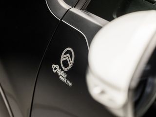 Voertuigafbeelding 30