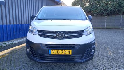 Voertuigafbeelding 6