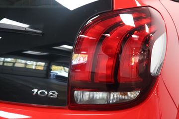 Voertuigafbeelding 24