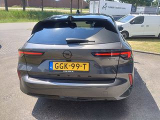 Voertuigafbeelding 4