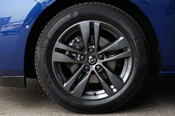 Voertuigafbeelding 2