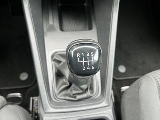 Voertuigafbeelding 13