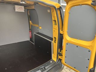 Voertuigafbeelding 16