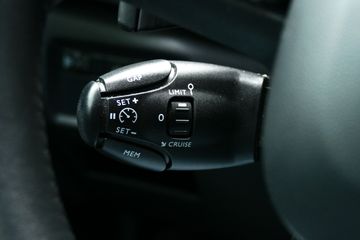 Voertuigafbeelding 18