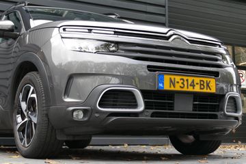 Voertuigafbeelding 8