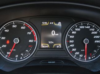 Voertuigafbeelding 16