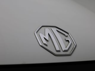 Voertuigafbeelding 38