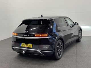 Voertuigafbeelding 8