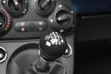 Voertuigafbeelding 15