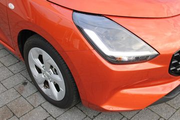 Voertuigafbeelding 12