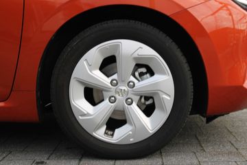 Voertuigafbeelding 13