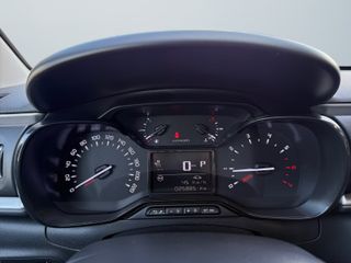 Voertuigafbeelding 14