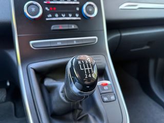 Voertuigafbeelding 28