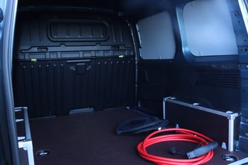 Voertuigafbeelding 13