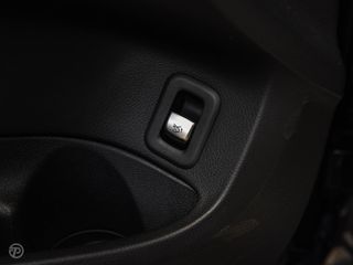 Voertuigafbeelding 37