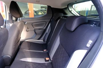 Voertuigafbeelding 24