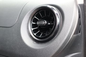 Voertuigafbeelding 39