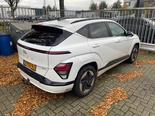 Voertuigafbeelding 3