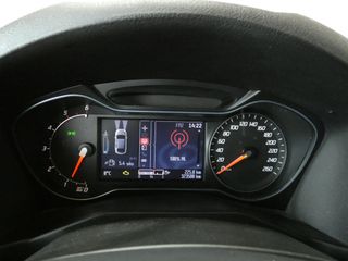 Voertuigafbeelding 3