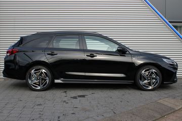 Voertuigafbeelding 6