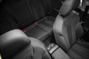 Voertuigafbeelding 9