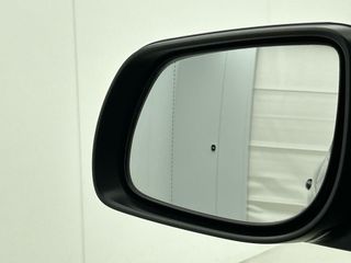 Voertuigafbeelding 21