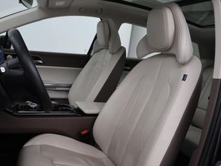 Voertuigafbeelding 4