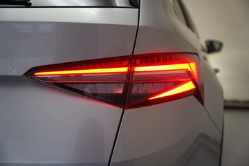 Voertuigafbeelding 35