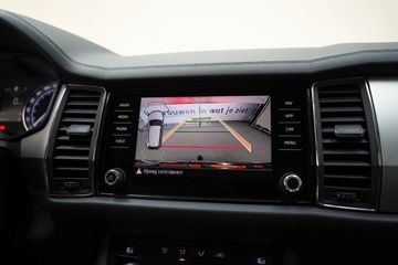 Voertuigafbeelding 4