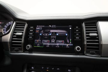 Voertuigafbeelding 8