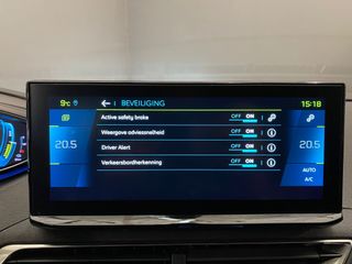 Voertuigafbeelding 17